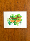 Fine art print van een tekening van twee luiaards die aan een tak hangen te tongen. Getekend door Anne Neuteboom cabaretier Anne Neut Boetiek.