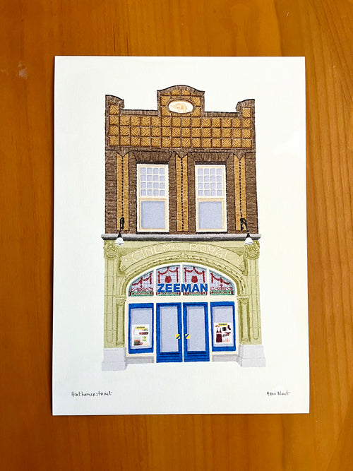 Tekening van de Zeeman in de Hinthamerstraat in Den Bosch in het Cinema Royal gebouw door Anne Neuteboom cabaretier Anne Neut Boetiek